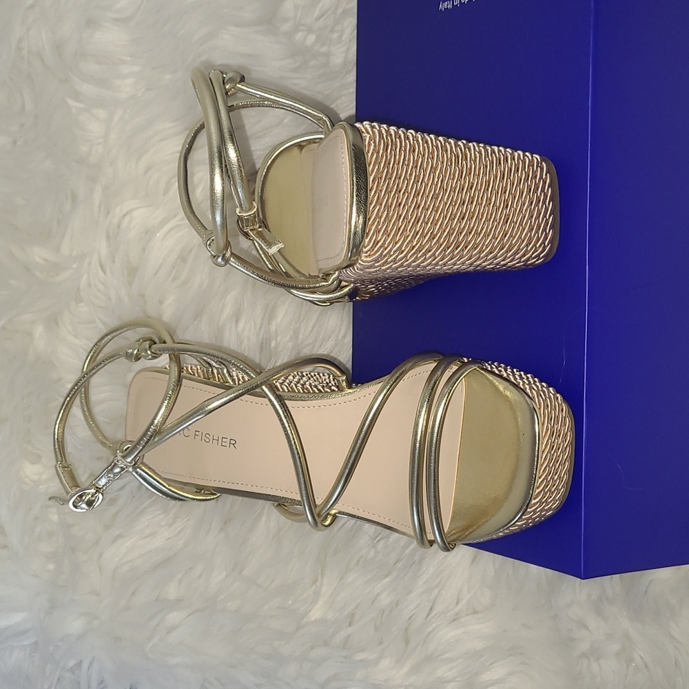 Sandals - Picture 3 of 5